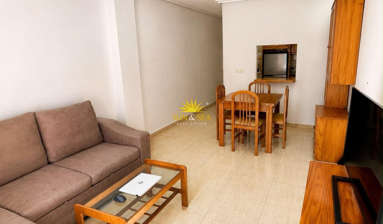 Resale - Apartment - Torrevieja - torrevieja