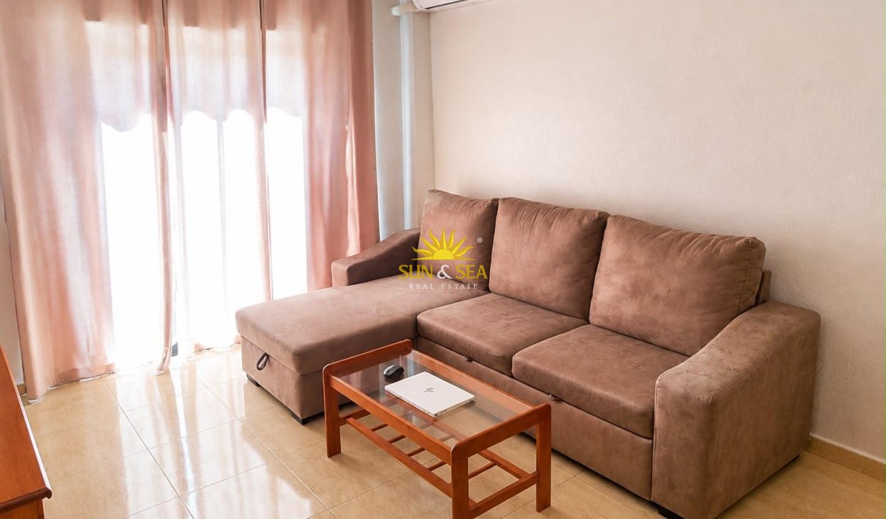 Resale - Apartment - Torrevieja - torrevieja