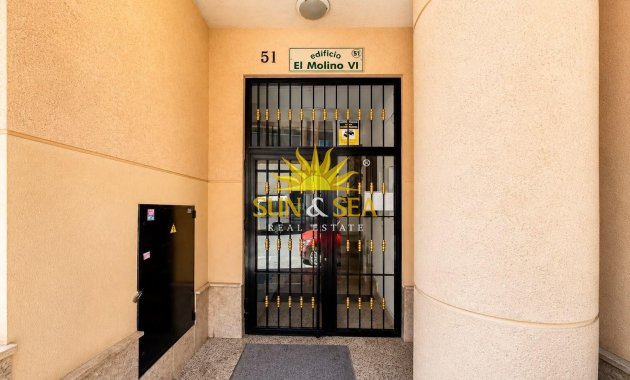 Resale - Apartment - Torrevieja - torrevieja