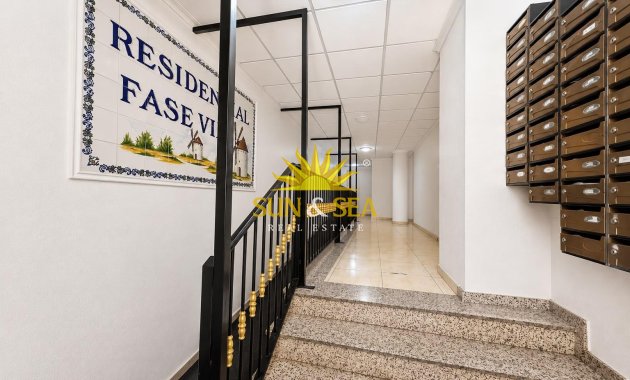 Resale - Apartment - Torrevieja - torrevieja