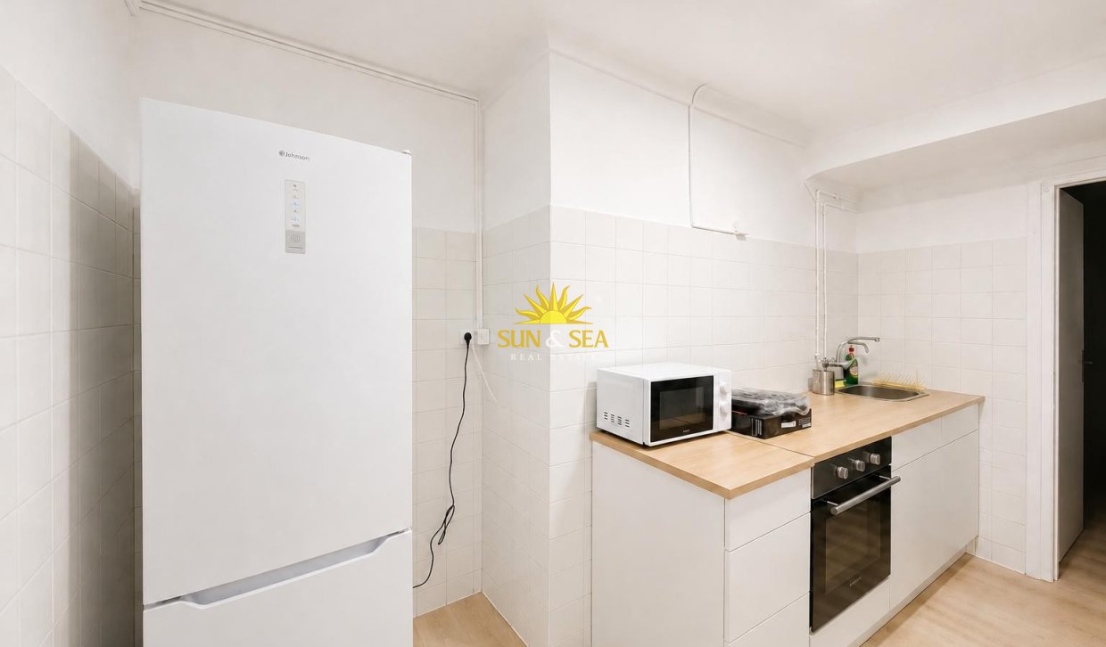 Long Term Rental - Apartment - Torrevieja - torrevieja
