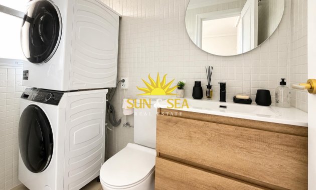Resale - Apartment - Torrevieja - Centro
