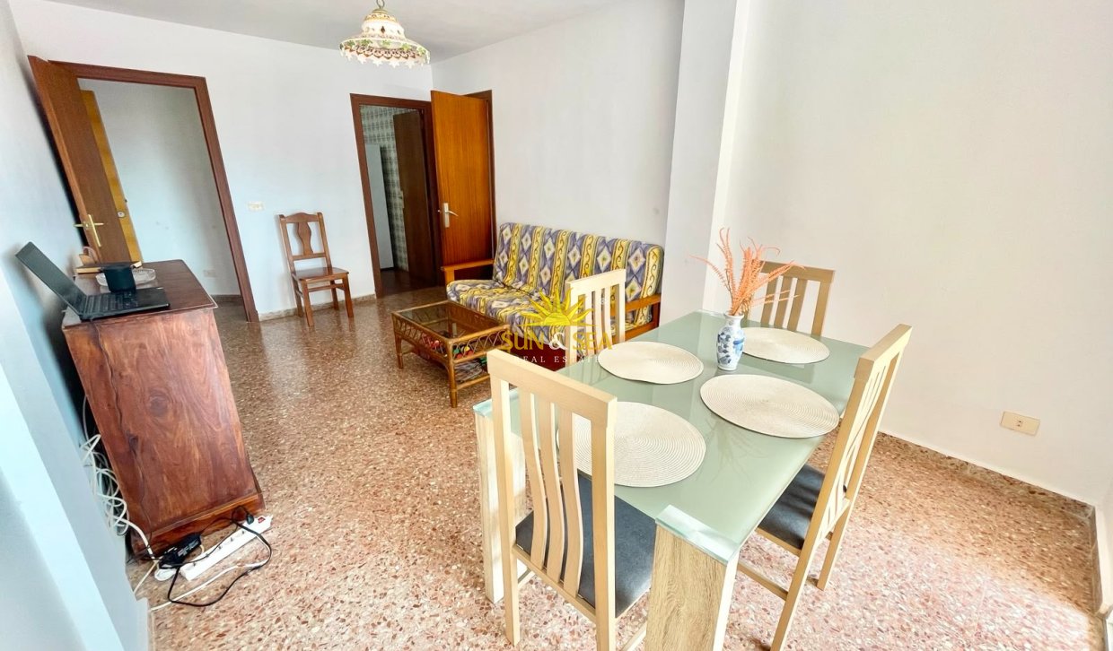 Langfristige Vermietung - Wohnung - 