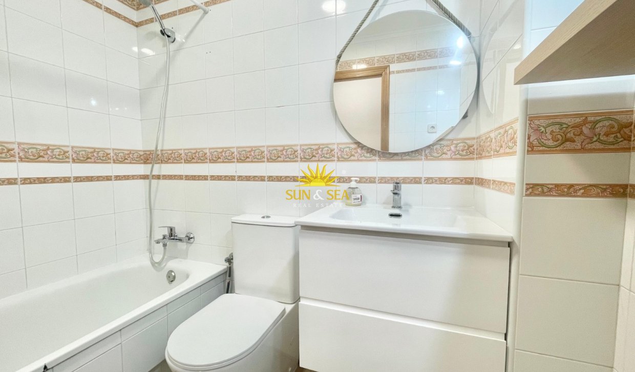 Wiederverkauf - Studio apartment - Torrevieja - torrevieja