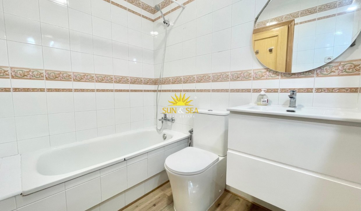 Wiederverkauf - Studio apartment - Torrevieja - torrevieja