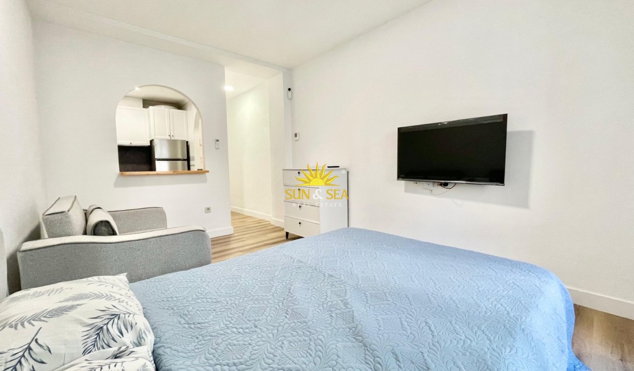 Wiederverkauf - Studio apartment - Torrevieja - torrevieja