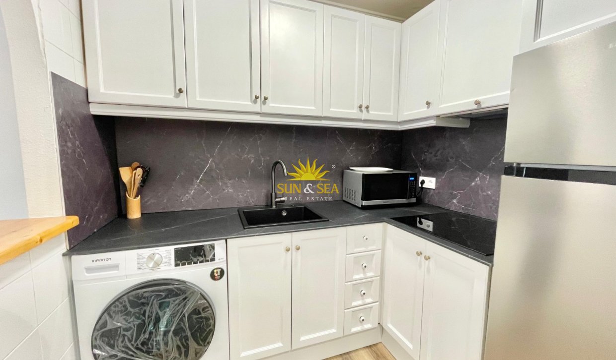 Wiederverkauf - Studio apartment - Torrevieja - torrevieja