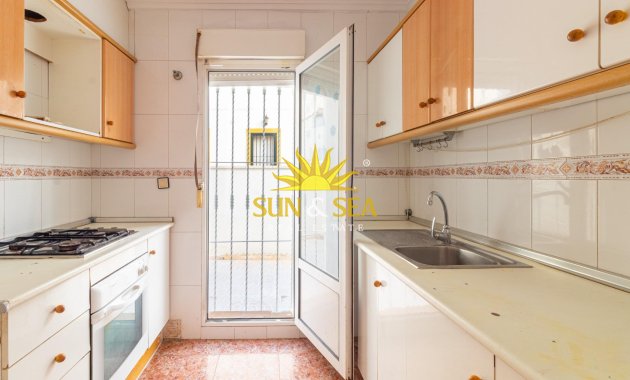 Wiederverkauf - Villa / Doppelhaushälfte - Orihuela Costa - La Florida