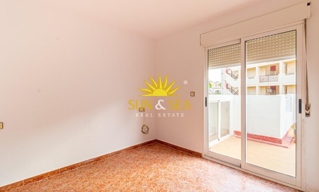 Wiederverkauf - Villa / Doppelhaushälfte - Orihuela Costa - La Florida