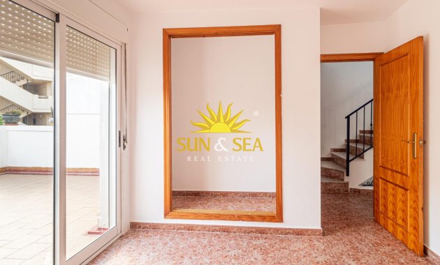 Wiederverkauf - Villa / Doppelhaushälfte - Orihuela Costa - La Florida