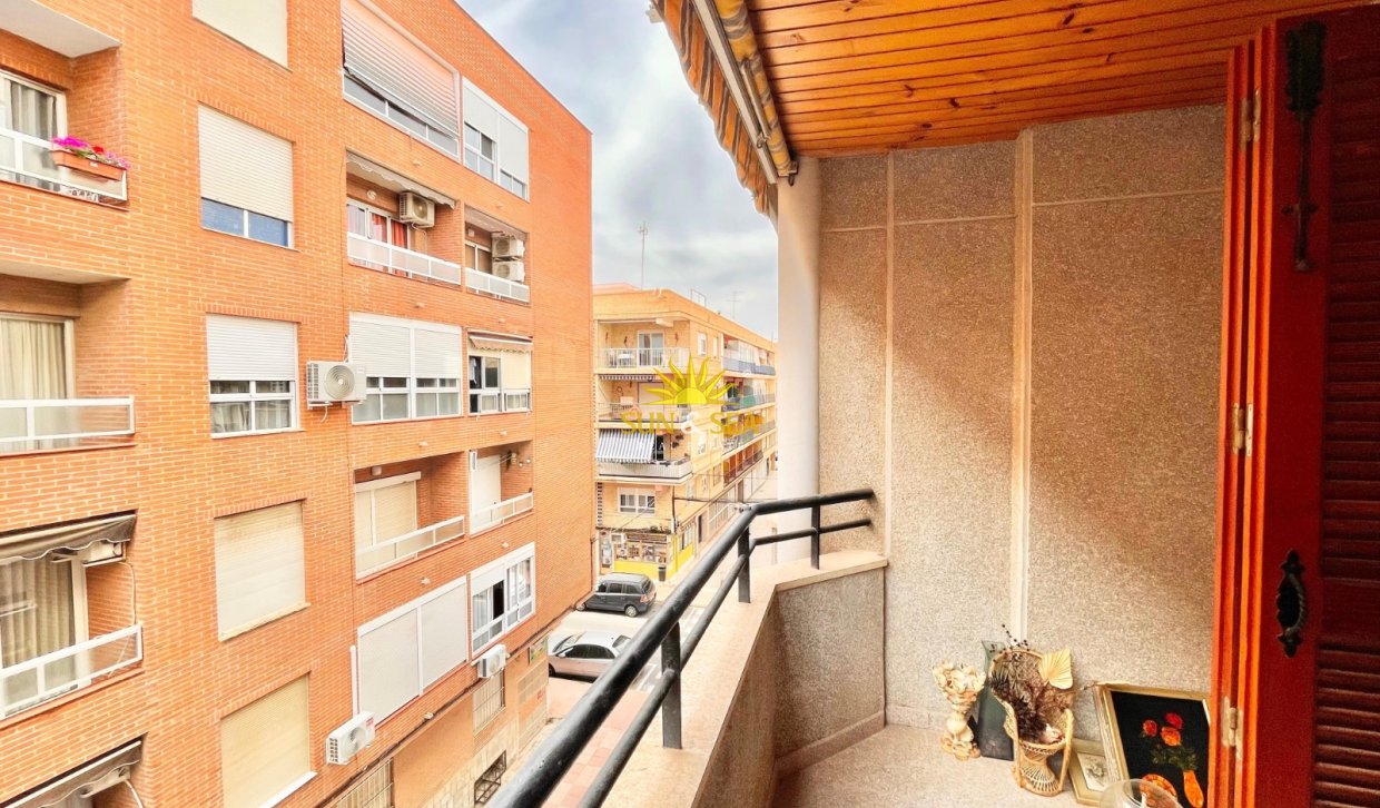 Langfristige Vermietung - Wohnung - Torrevieja - Playa del Acequión