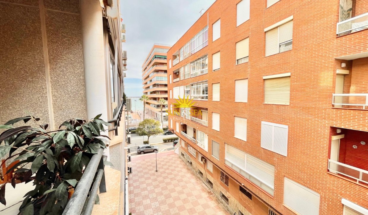 Langfristige Vermietung - Wohnung - Torrevieja - Playa del Acequión