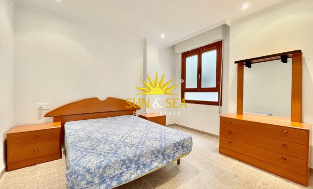 Langfristige Vermietung - Wohnung - Torrevieja - Playa del Acequión