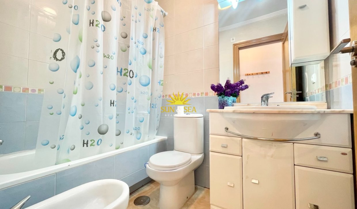 Lange Termijn Verhuur - Appartement - Los Alcázares - Los Alcazares