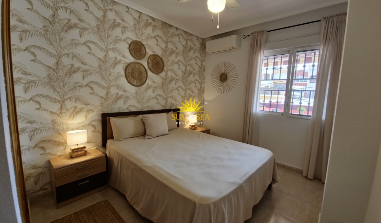 Revente - Maison mitoyenne - Orihuela Costa