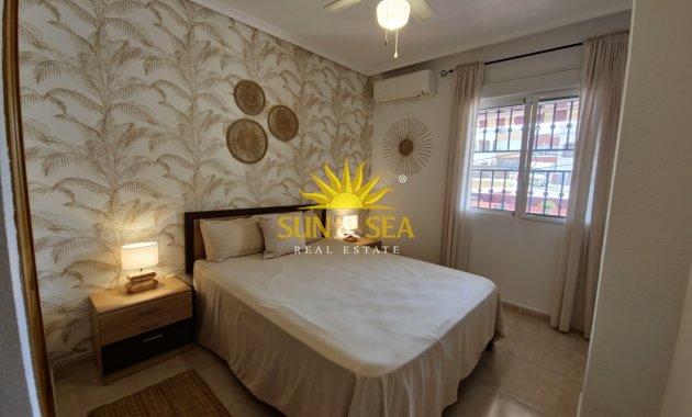 Revente - Maison mitoyenne - Orihuela Costa