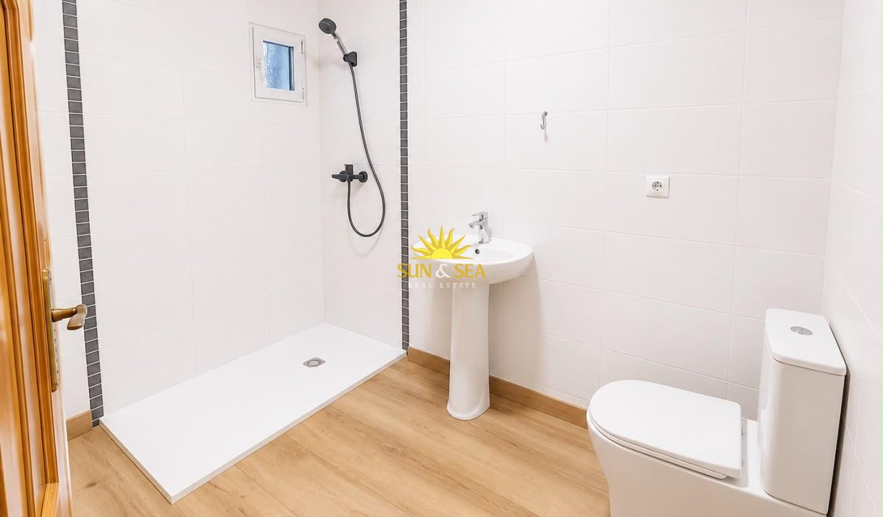 Resale - Apartment - Callosa de Segura - Callosa de Segura 