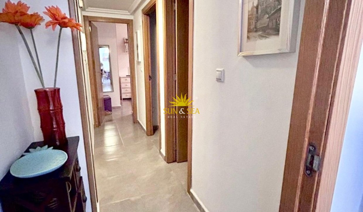 Resale - Apartment - Orihuela Costa - Punta Prima