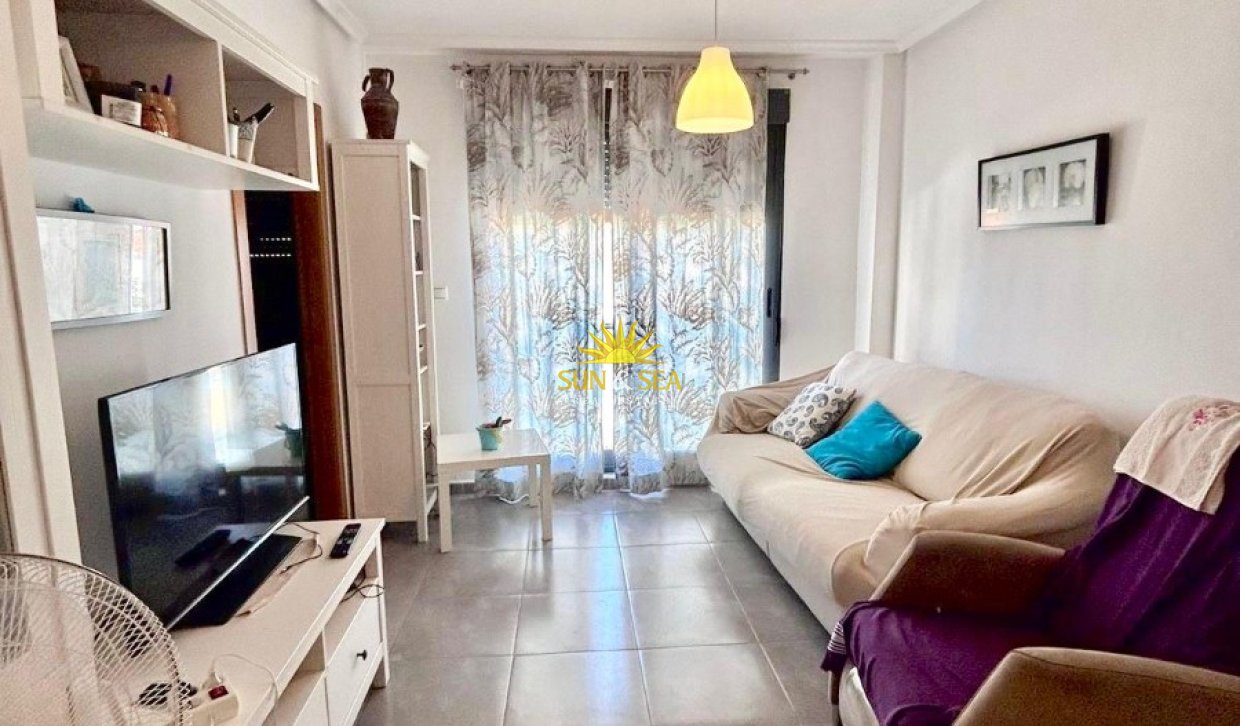 Resale - Apartment - Orihuela Costa - Punta Prima