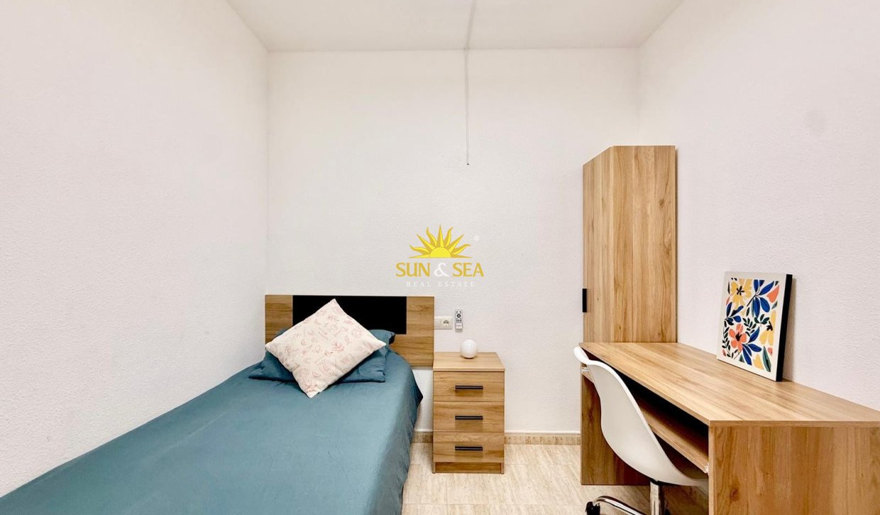 Long Term Rental - Apartment - Torrevieja - Centro