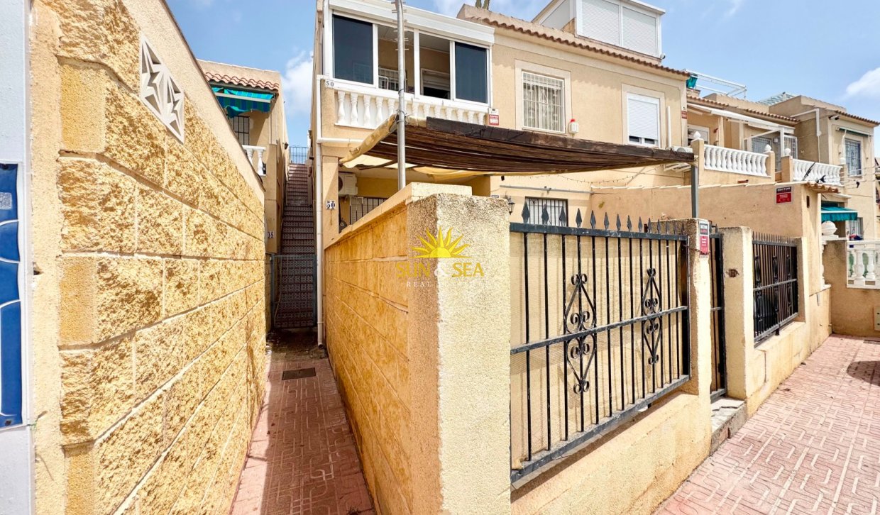 Alquiler a largo plazo - Bungalow - Torrevieja - torrevieja