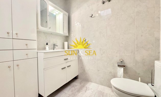 Alquiler a largo plazo - Bungalow - Torrevieja - torrevieja