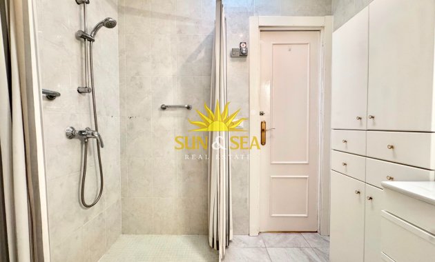Alquiler a largo plazo - Bungalow - Torrevieja - torrevieja