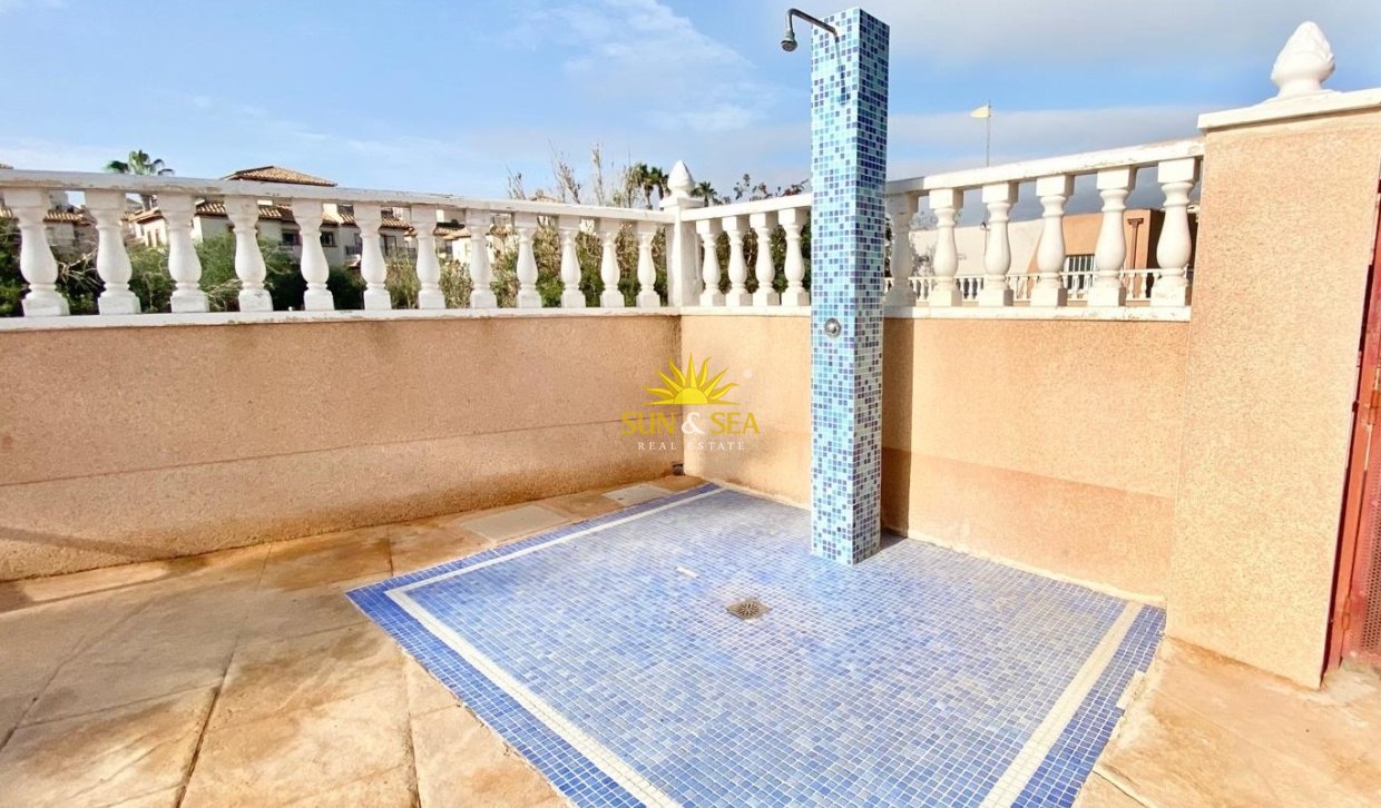 Resale - Villa - Orihuela Costa - Playa Flamenca