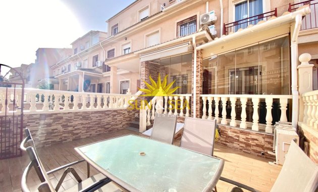 Resale - Villa - Orihuela Costa - Playa Flamenca