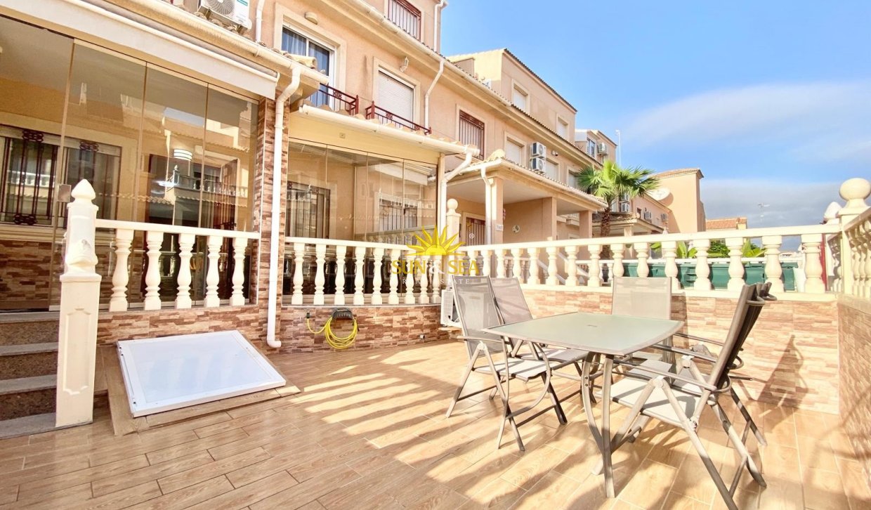 Resale - Villa - Orihuela Costa - Playa Flamenca