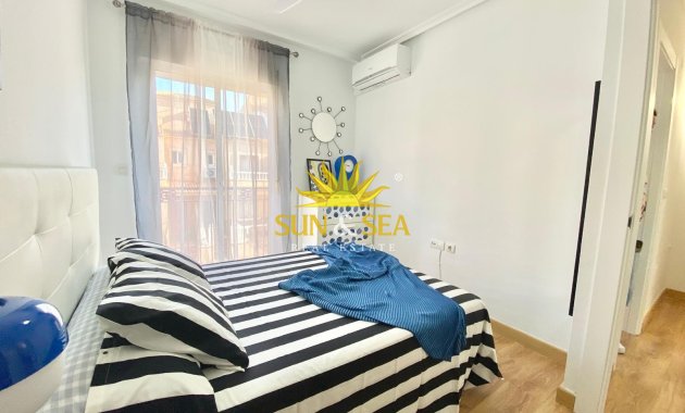 Resale - Villa - Orihuela Costa - Playa Flamenca
