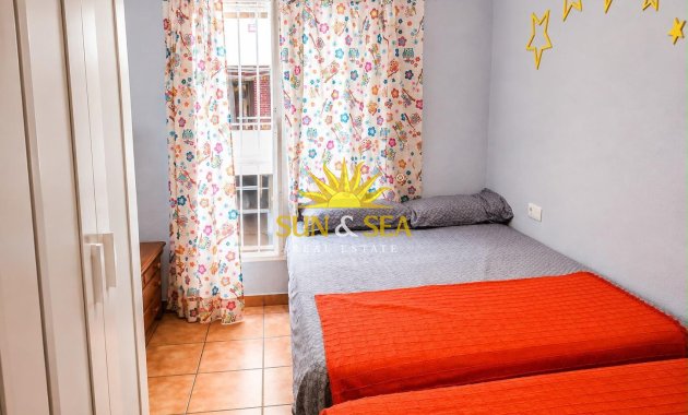 Resale - Apartment - Torrevieja - Acequion