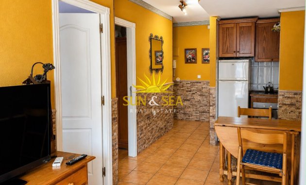 Resale - Apartment - Torrevieja - Acequion
