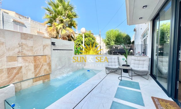 Long Term Rental - Duplex - Torrevieja - Centro