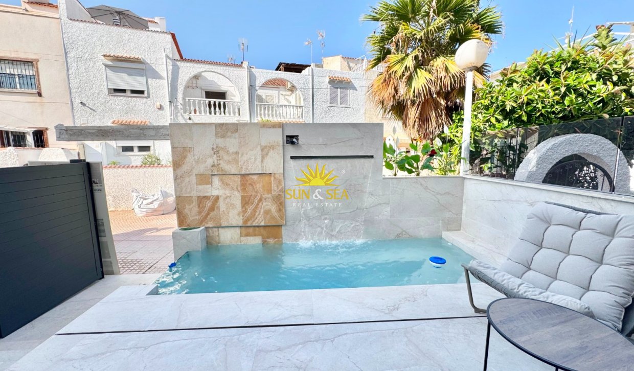 Long Term Rental - Duplex - Torrevieja - Centro