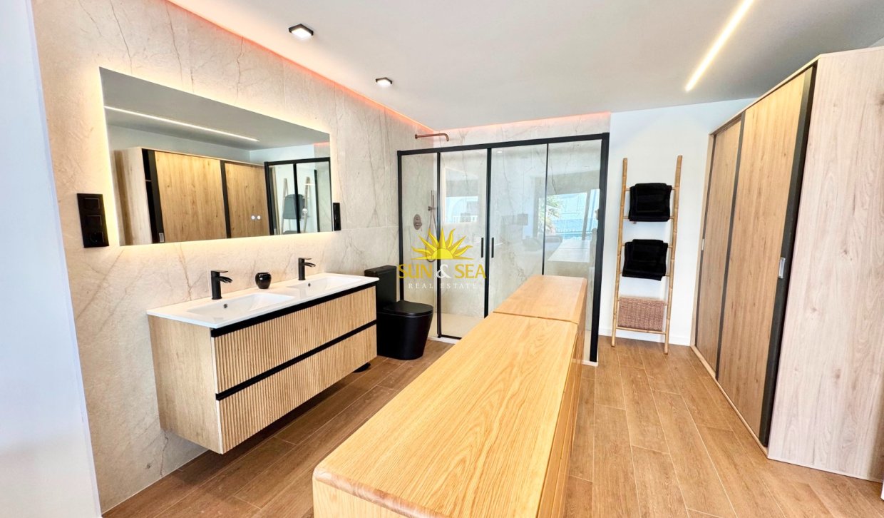 Long Term Rental - Duplex - Torrevieja - Centro