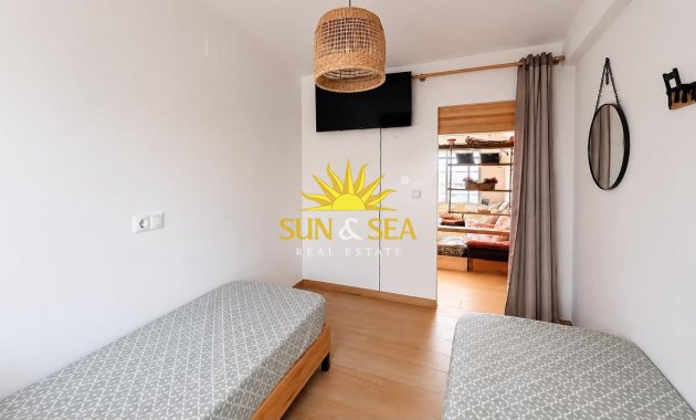 Resale - Apartment - Alicante - Vistahermosa