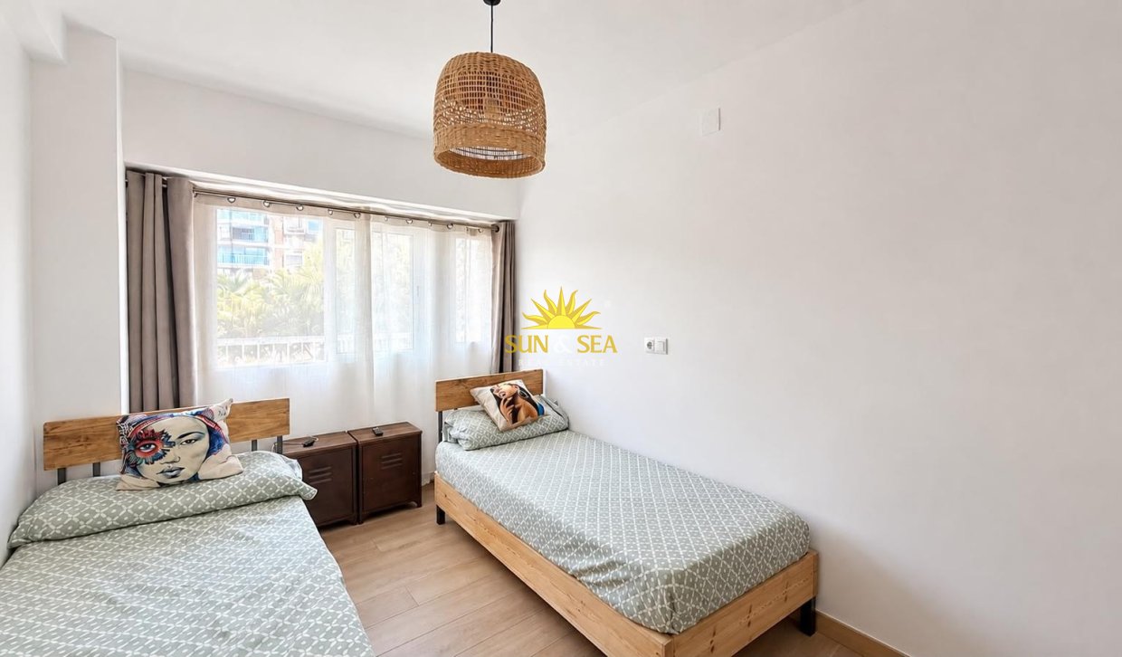 Resale - Apartment - Alicante - Vistahermosa