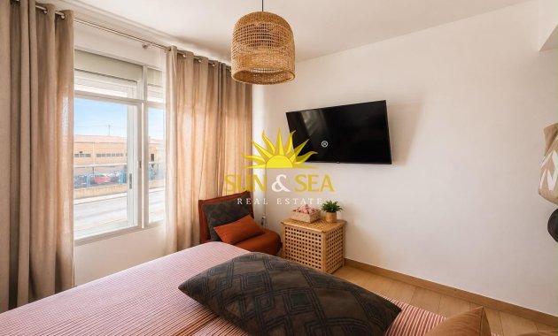 Resale - Apartment - Alicante - Vistahermosa