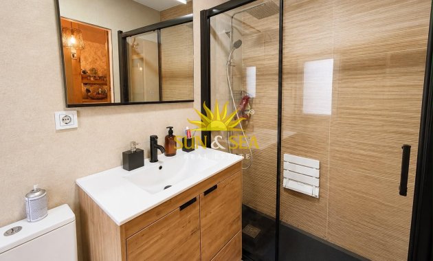 Resale - Apartment - Alicante - Vistahermosa