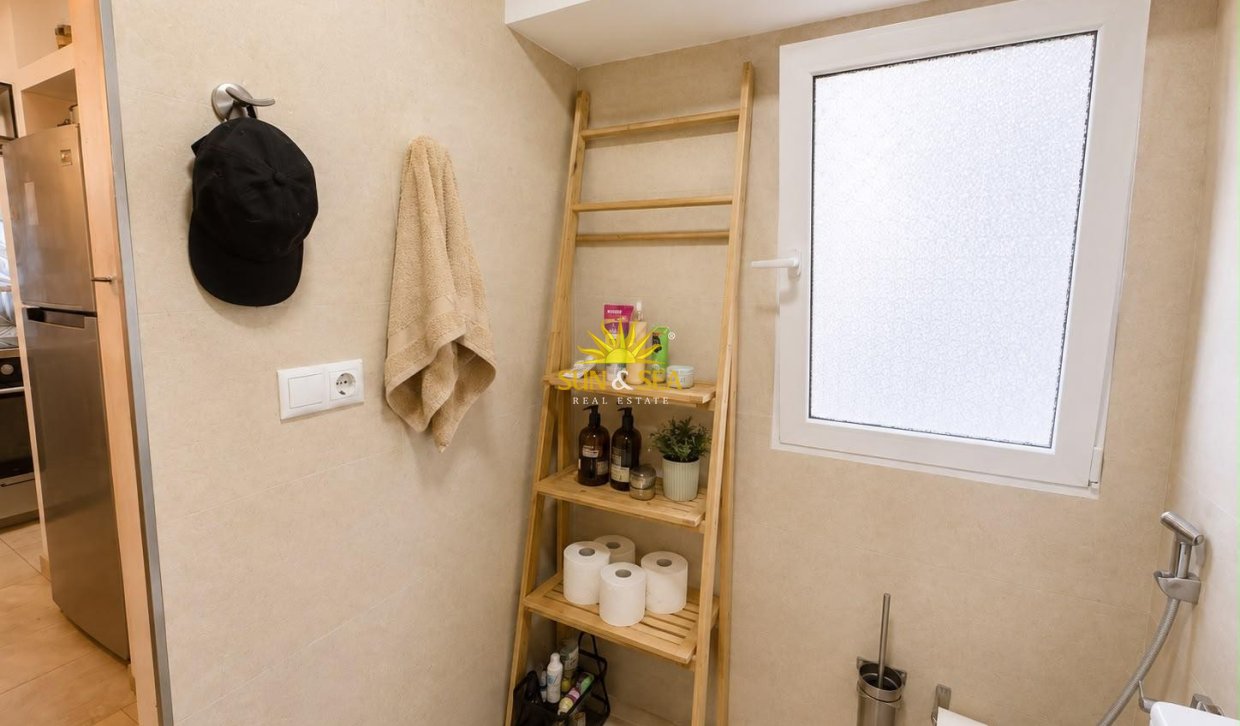 Resale - Apartment - Alicante - Vistahermosa