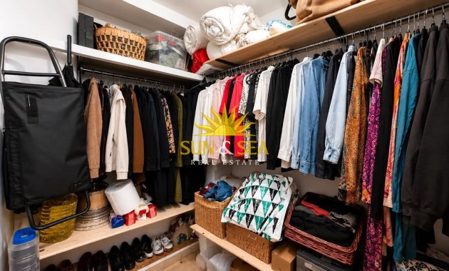 Resale - Apartment - Alicante - Vistahermosa