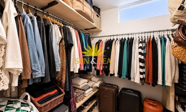 Resale - Apartment - Alicante - Vistahermosa