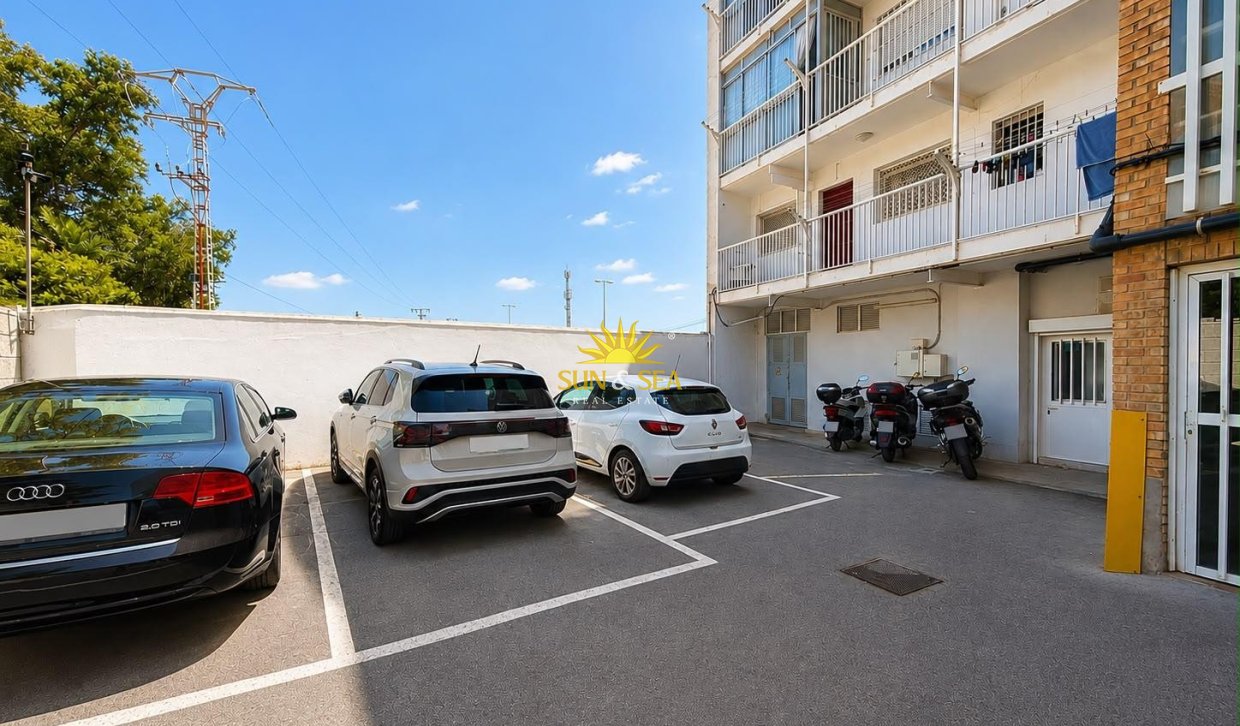 Resale - Apartment - Alicante - Vistahermosa