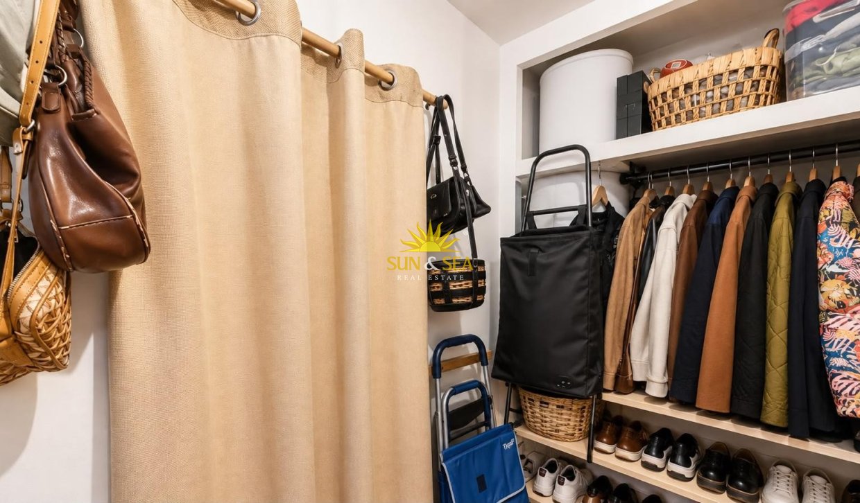 Resale - Apartment - Alicante - Vistahermosa