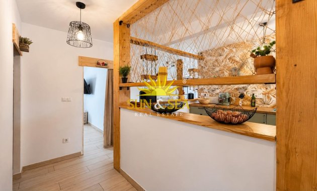 Resale - Apartment - Alicante - Vistahermosa