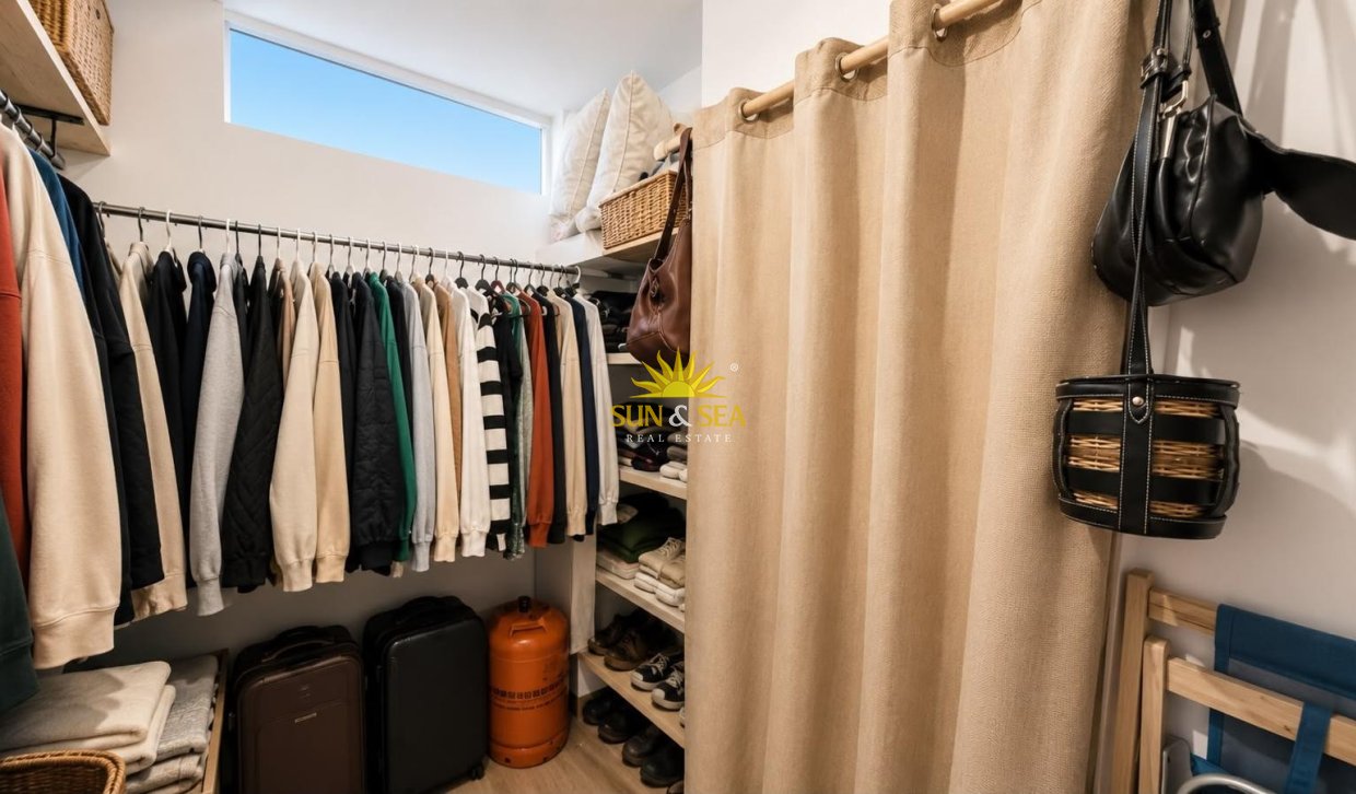 Resale - Apartment - Alicante - Vistahermosa