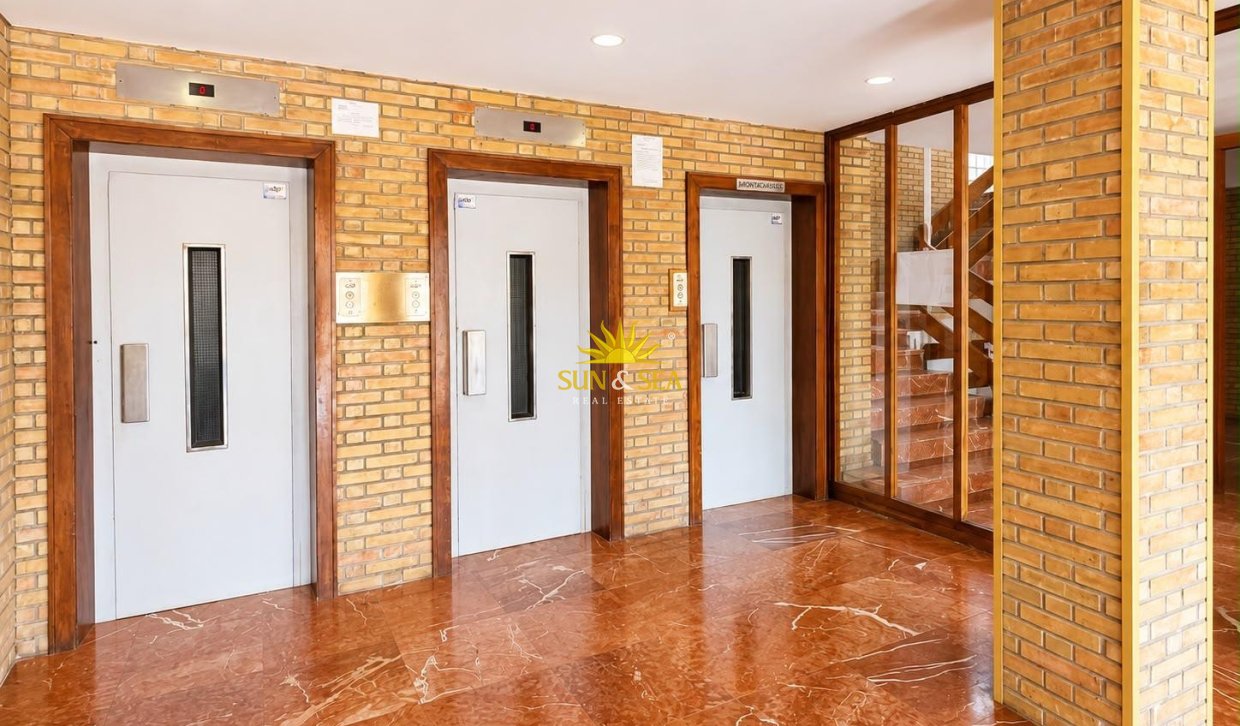 Resale - Apartment - Alicante - Vistahermosa