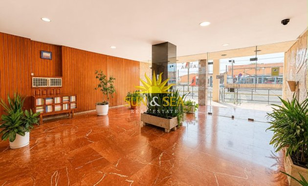 Resale - Apartment - Alicante - Vistahermosa