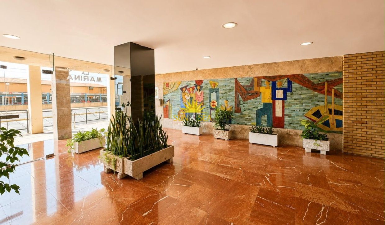Resale - Apartment - Alicante - Vistahermosa